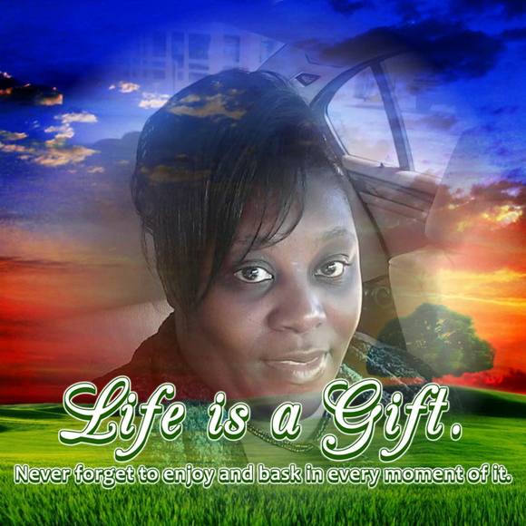 Profile Picture of Thomasina Crumbley (@thomasina2580) on Poshmark