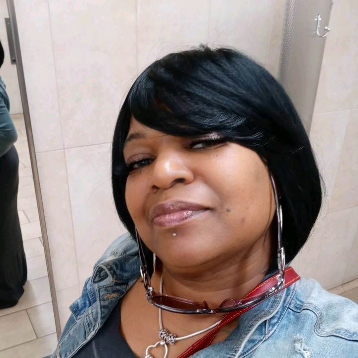 Profile Picture of lakeshaivey49 (@lakeshaivey49) on Tiktok