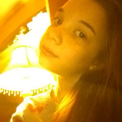 Profile Picture of Julia Degrafft (@JuliaDegrafft) on Twitter