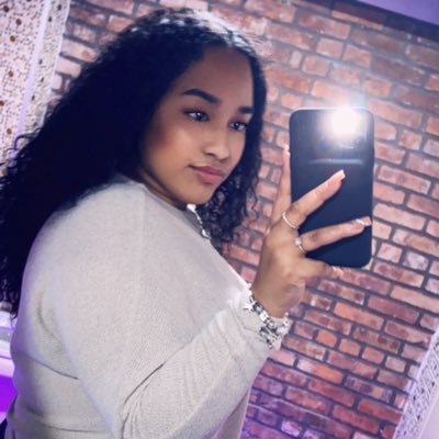 Profile Picture of Brittney A. Pichardo (@AmeilizLindax3) on Twitter