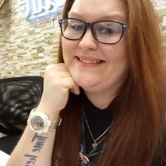 Profile Picture of Amy Kirby (@mommy2blake03) on Poshmark