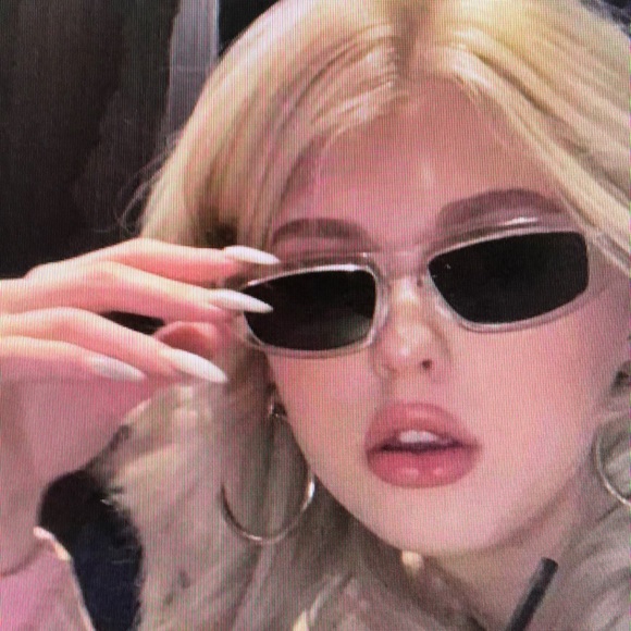 Profile Picture of Jacob Yates (@chbefcedyi) on Poshmark