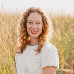 Profile Picture of Stacy Bednar (@thetrailsarecalling) on Instagram