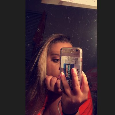 Profile Picture of Haley Parsons (@haleyparsons65) on Twitter