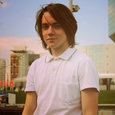 Profile Picture of Bob Screw (@vint76) on Twitter