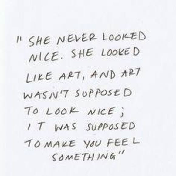 Profile Picture of Leah Holloway (@darkonelh) on Poshmark