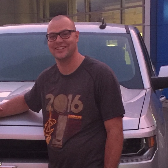 Profile Picture of Christopher Pinnick (@crp564) on Poshmark