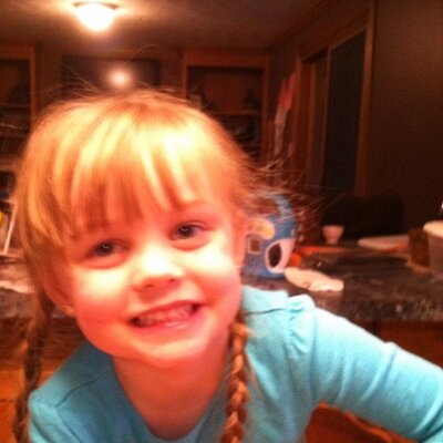 Profile Picture of Stacie Ryan (@love2boys) on Twitter