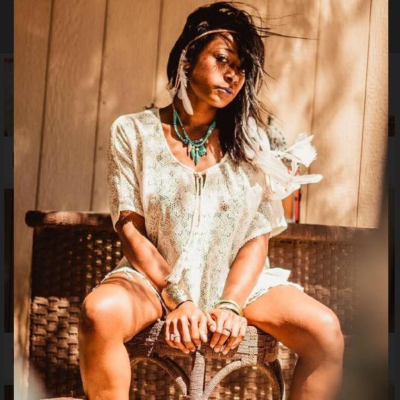 Christina Isasi - Poshmark Profile Picture of Christina Isasi (@negra_chulaa) on Poshmark