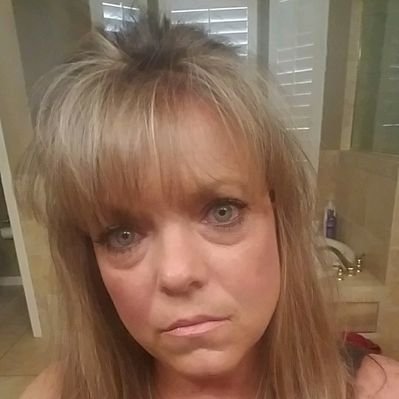 Profile Picture of Andrea Jimenez (@andij74) on Twitter