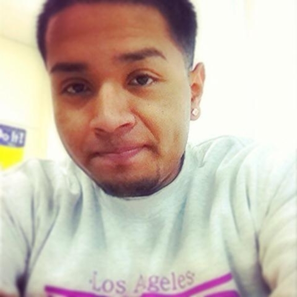 Profile Picture of Abraham Sanchez (@abraham_100) on Poshmark