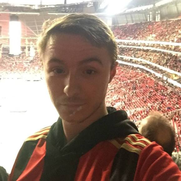 Profile Picture of Jonathan Reid (@jrlefty) on Poshmark