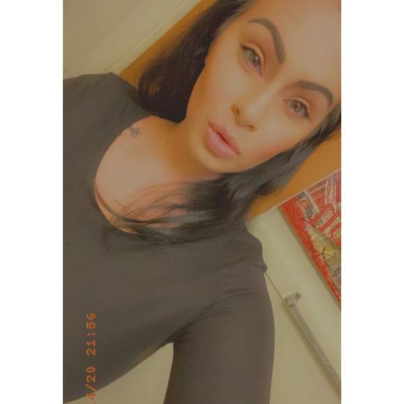 Profile Picture of Bryanna Jimenez (@bryy21_) on Poshmark