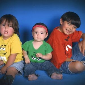 Profile Picture of Lucy Vela (@lucyanddaniel) on Myspace