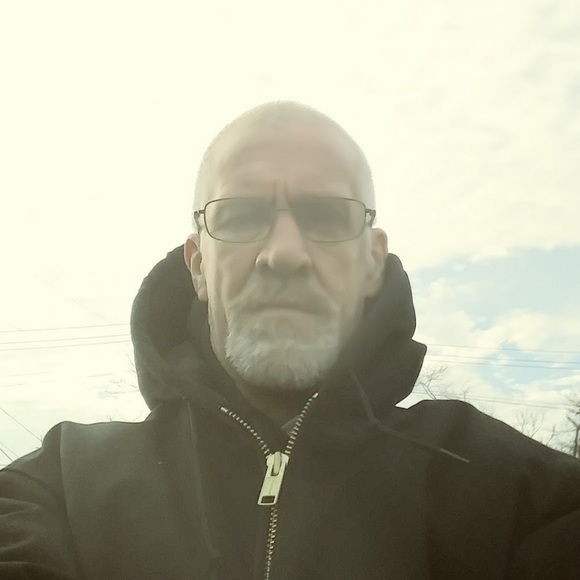 Profile Picture of Paul Dennis (@paul_dennis) on Poshmark