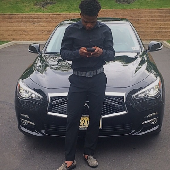 Profile Picture of Haad Treasure (@haadstreasure) on Poshmark