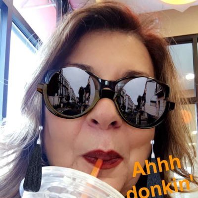 Profile Picture of Denise Ferraro (@stuiesma) on Twitter