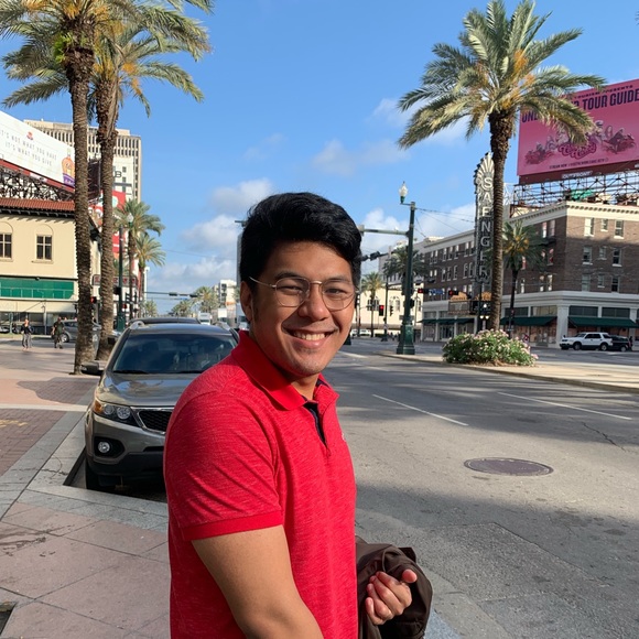 Profile Picture of Raphael Evalle (@evalleraphael) on Poshmark