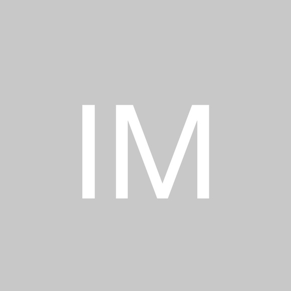 Profile Picture of Ian Mcclure (@imcclure25) on Poshmark