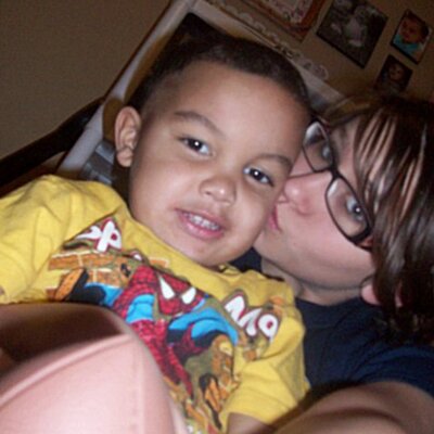 Profile Picture of Elizabeth Copp (@lizzie_starr22) on Twitter