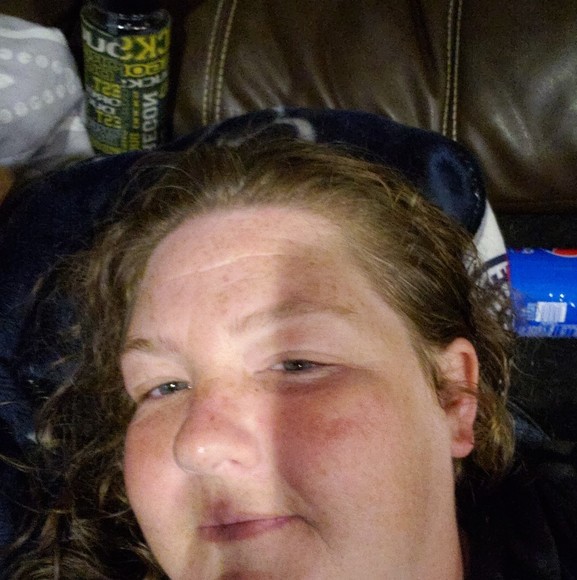 Suzanne Lungren - Poshmark Profile Picture of Suzanne Lungren (@suzannelungren) on Poshmark