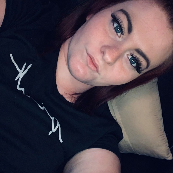 Profile Picture of Alexandrea Koch (@alexandreakoch) on Poshmark