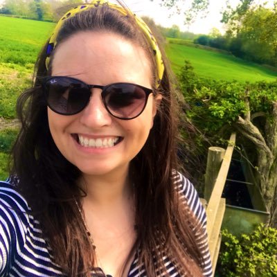 Profile Picture of Sian Louise Thomas (@sianlthomas) on Twitter