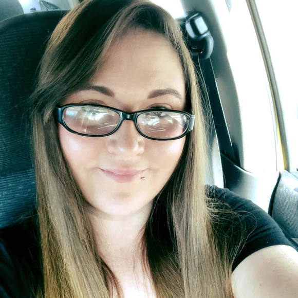 Profile Picture of Jody Tuller (@jodytuller) on Poshmark