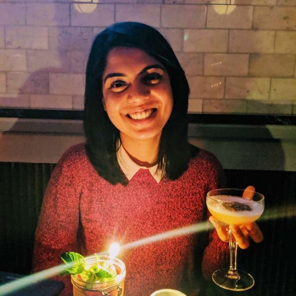 Profile Picture of Thushara Tom (@thusharaetom) on Poshmark
