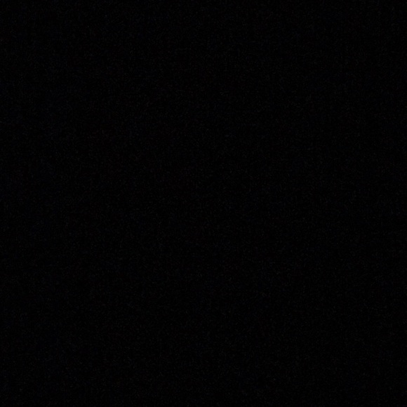 Profile Picture of Arezou Mirzai (@ariii7905) on Poshmark