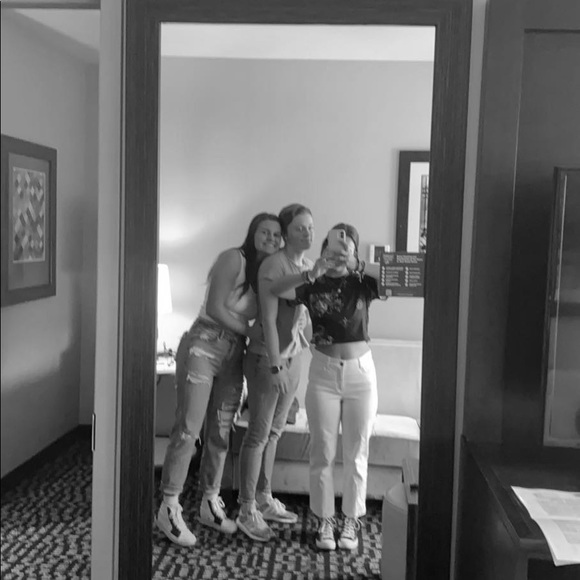 Profile Picture of Julia Ballay (@jballay) on Poshmark