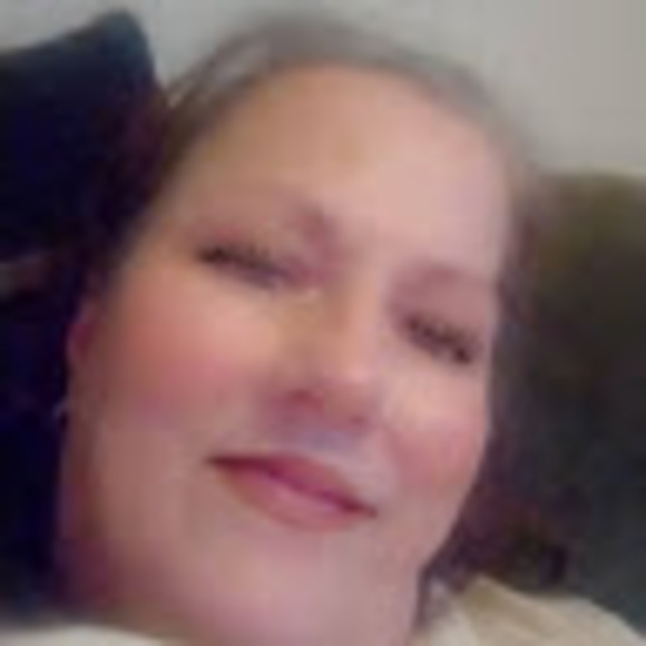 Profile Picture of Penny Poovey (@pooveypenny) on Poshmark