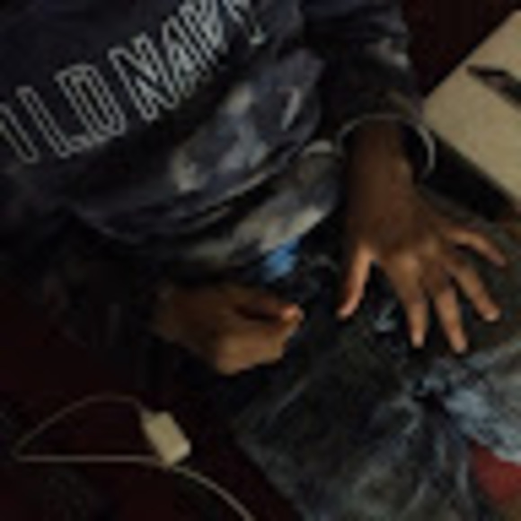 Profile Picture of Lonnell Durrett (@ytd_manman) on Poshmark