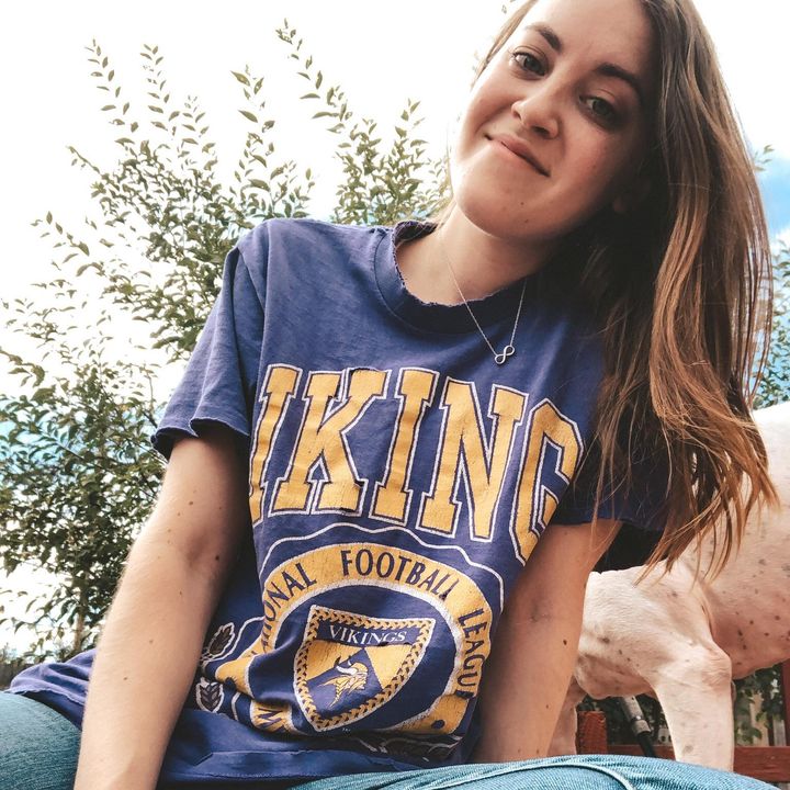 Profile Picture of Amanda Batchelor (@manders_is_reading) on Tiktok