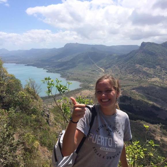 Profile Picture of Cami Campbell (@cami9) on Poshmark