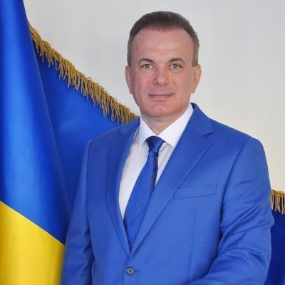 Profile Picture of Brett L. Naccarato (@BrettLnaccarato) on Twitter