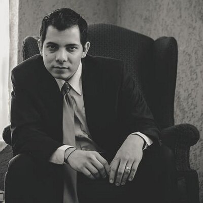 Profile Picture of Carlos Herrera (@CarlosHerrera) on Twitter