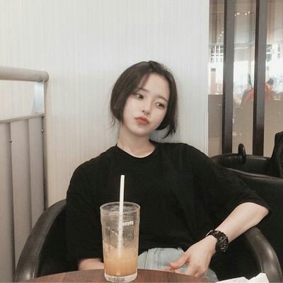 Profile Picture of 지현 Ariel (@KellyPang8) on Twitter
