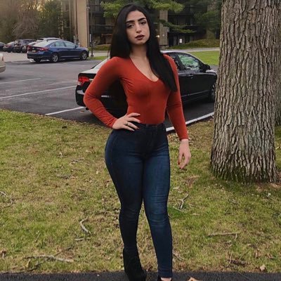 Profile Picture of Amanda Ko  🇦🇱 (@mandaaako) on Twitter