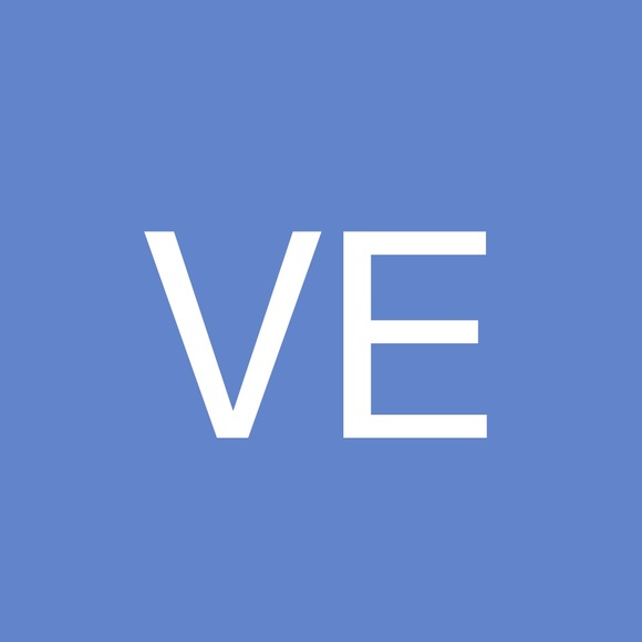 Profile Picture of Valerie Emmick (@valerieemmick) on Poshmark