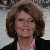 Profile Picture of Lisa Troyer (@LisaTroyer) on Youtube