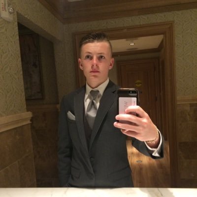 Profile Picture of Justin Jesse Barbour (@jfsbarbour) on Twitter