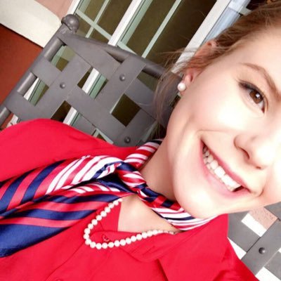 Profile Picture of Sara C. Lee (@SaraCLee1) on Twitter