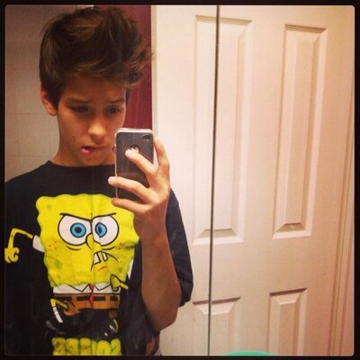 Profile Picture of Alex Brunelle (@alexbrun12) on Twitter