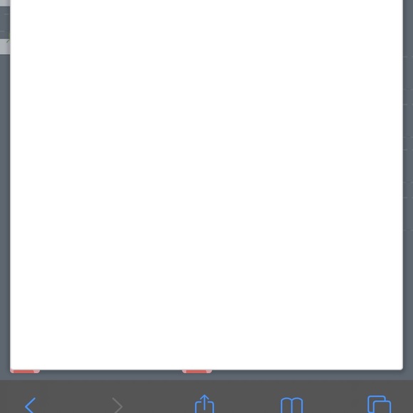 Profile Picture of Chloe Mullins (@chloe_1123) on Poshmark