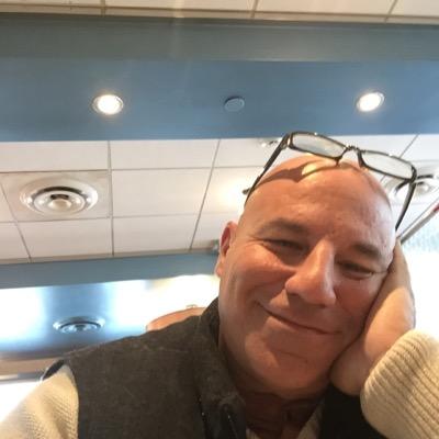 Profile Picture of Bruce Grossman (@BrucieG24) on Twitter