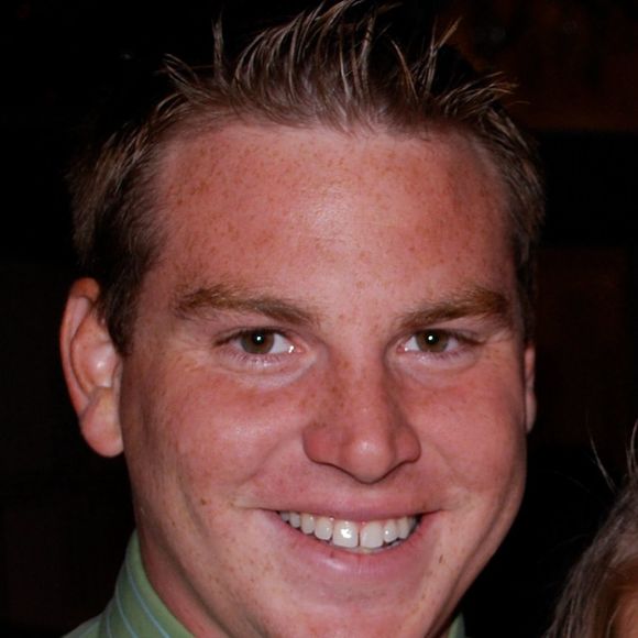 Profile Picture of Brian Masem (@masemhi) on Poshmark