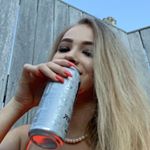 Profile Picture of M Ø L L Z (@mollie.coldham) on Instagram