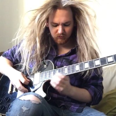 Profile Picture of Sam Waters (@DrAwesome1990) on Twitter