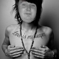 Profile Picture of Sam Stowe (@xSceneSamBMTHxx) on Twitter